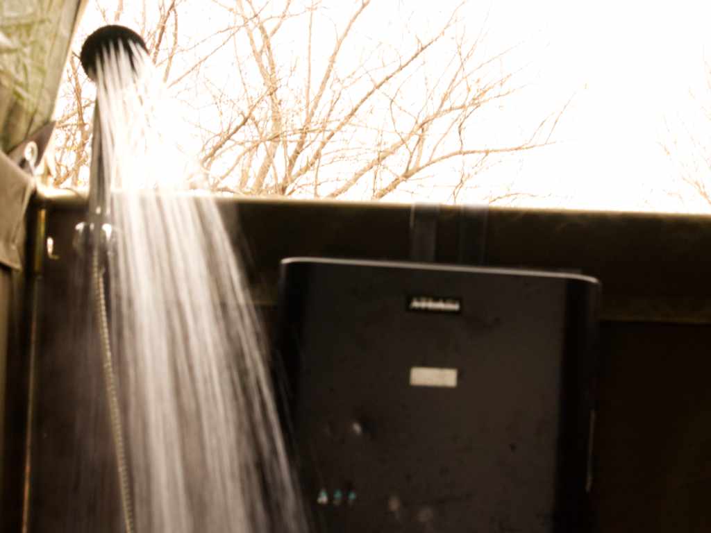 Mobile SHOWERS