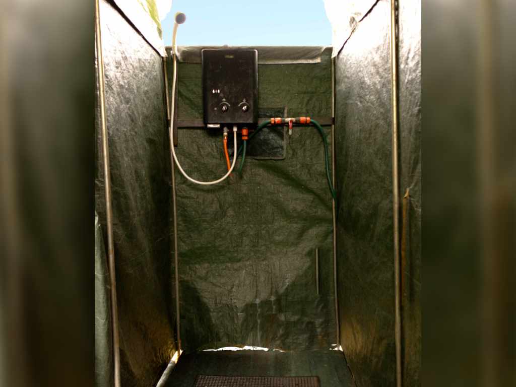 SHOWERS